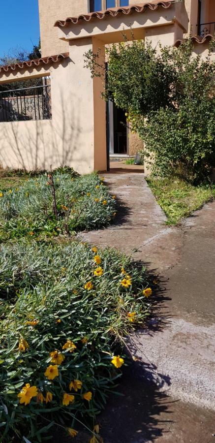 누오로 Monolocale Indipendente Con Giardino 아파트 외부 사진